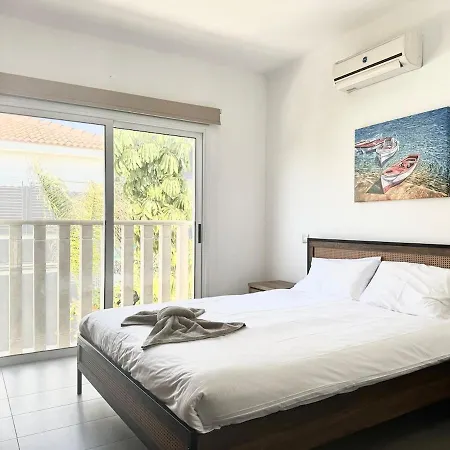 Holiday home Coconuts - Nissi
